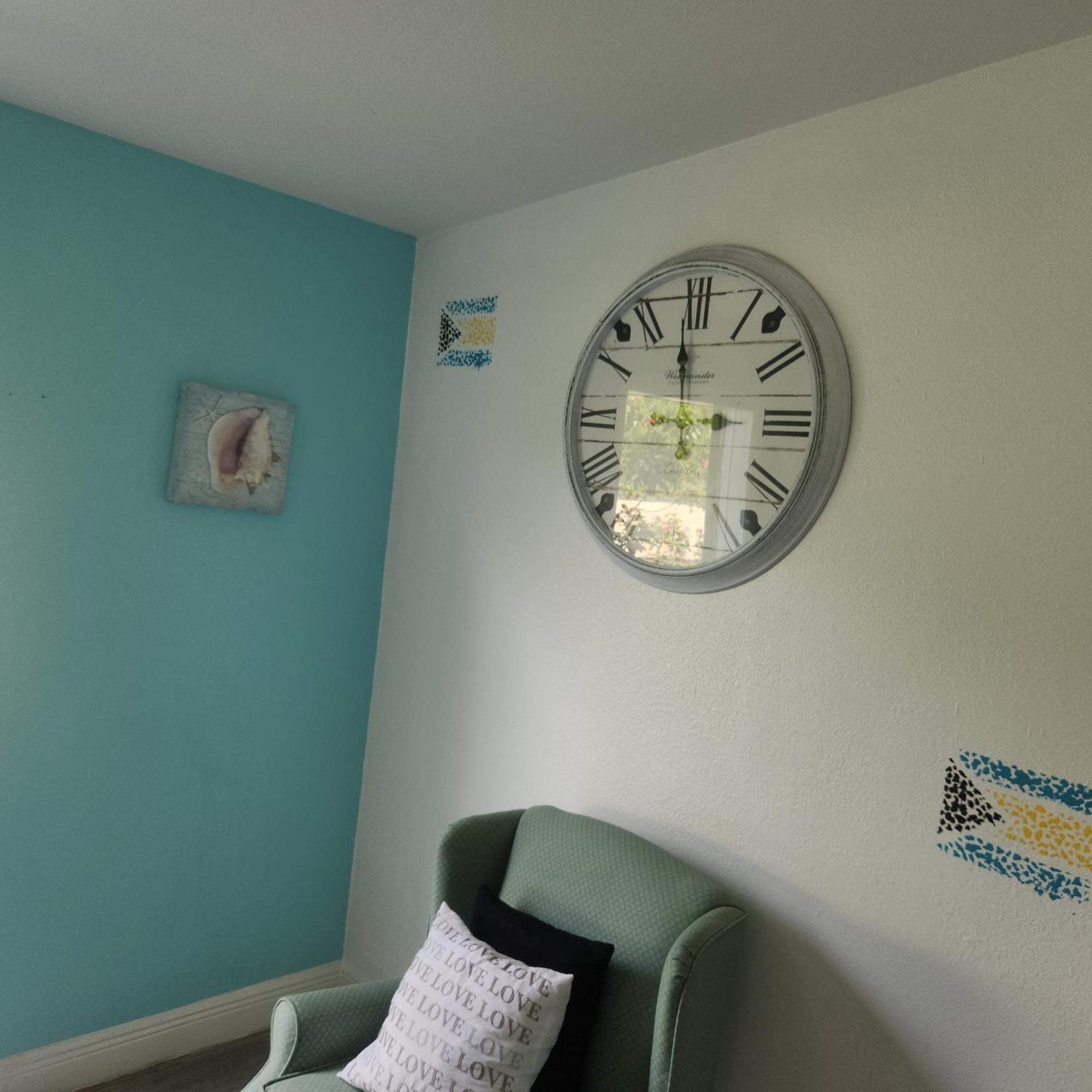Jubilee Gardens Freeport Hotel Kamer foto