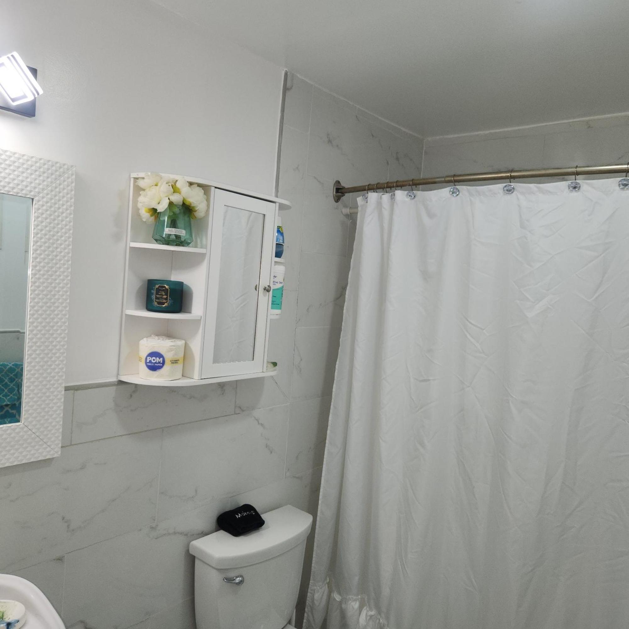 Jubilee Gardens Freeport Hotel Kamer foto